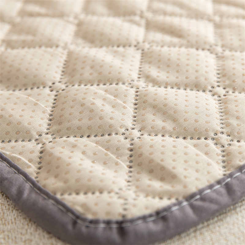 Wodoodporna narzuta na łóżko Z – Waterproof Mattress Protector Breathable recenzja i cena