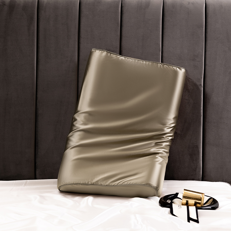 Satynowa poszewka na poduszkę  – Satin Silk Pillowcase Hair Skin recenzja i cena