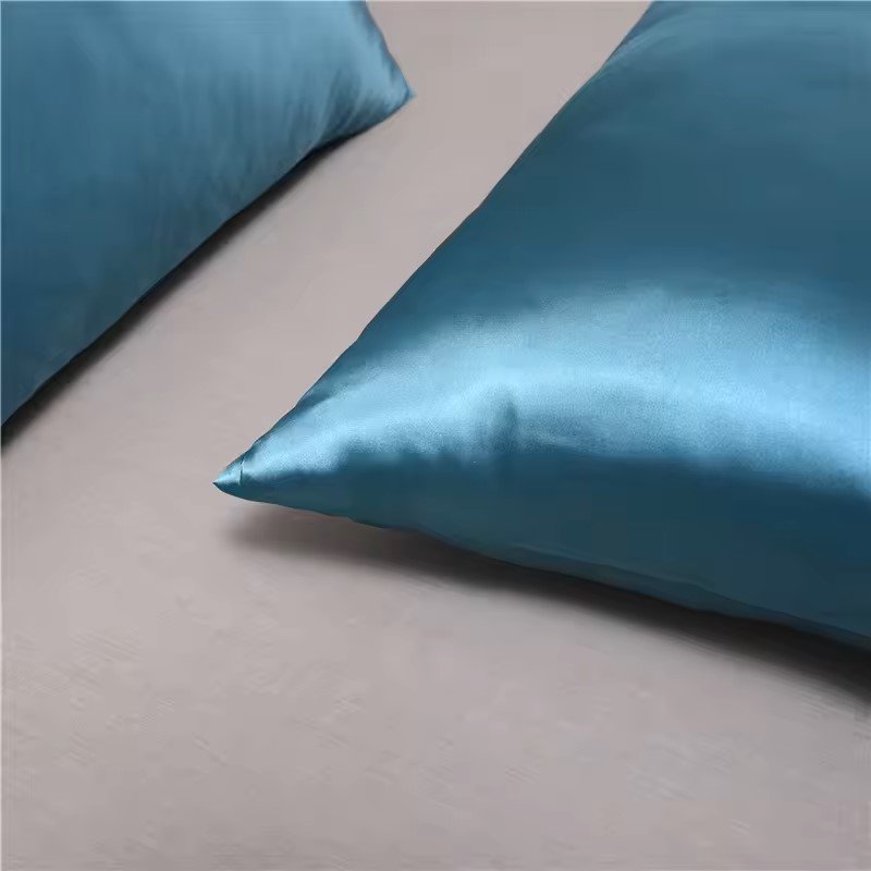 Poszewka na poduszkę Jedwabna  – Satin Silk Pillowcase Hair Skin recenzja i cena